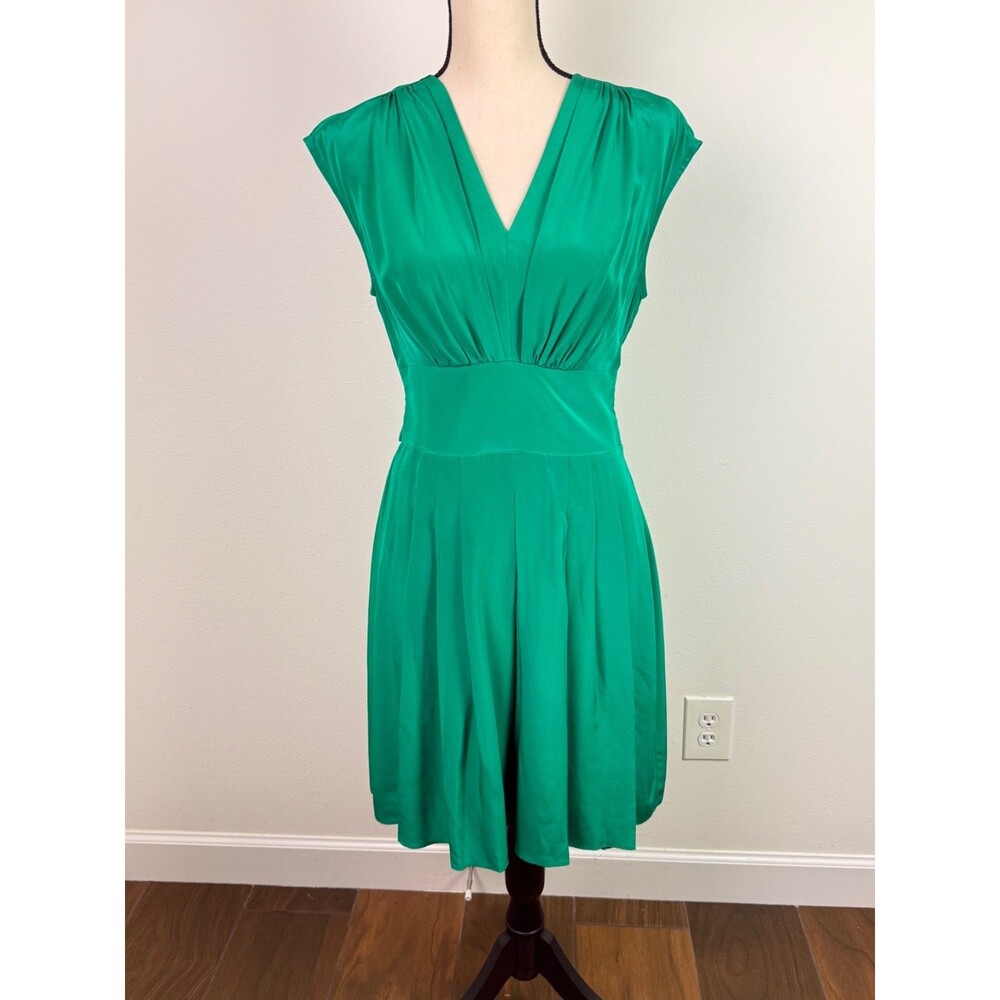 Anthropologie Lil Emerald Green Draped Tie Back Silk Dress Small Smocked Elegant